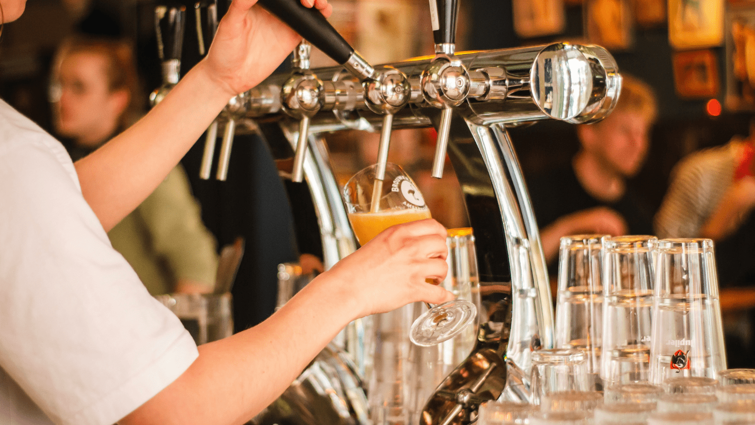 Tap artisanal beer