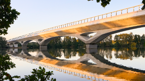 Colne Valley Viaduct - the UK's longest railway bridge
