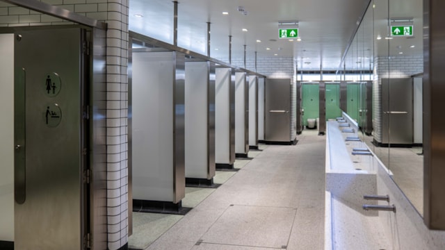 New toilets open at London Bridge station: London Bridge toilets 1