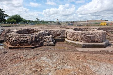 Thumbnail 3 of The remains of Coleshill gatehouse towers during the exacavation.