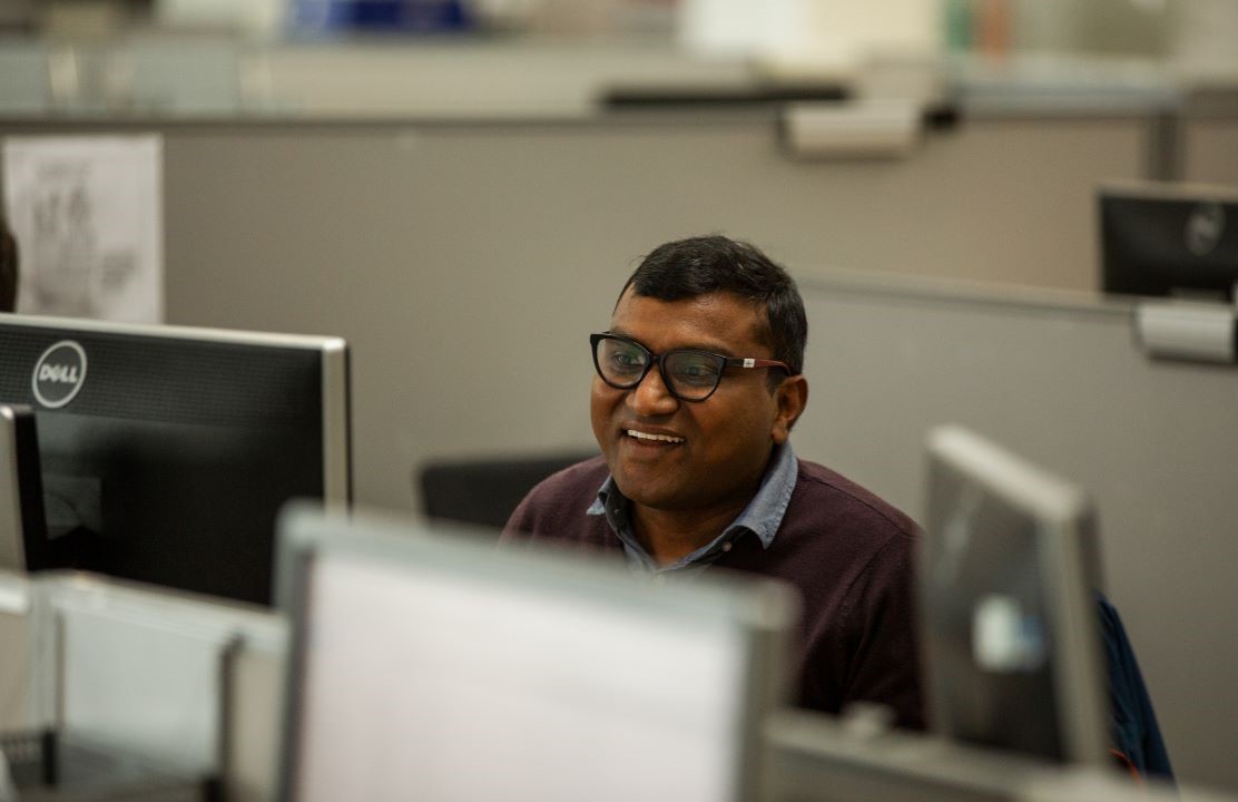 Guy with screens.jpg