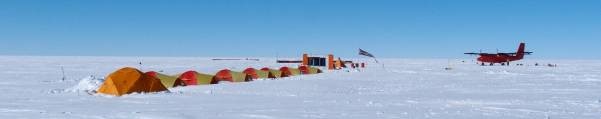 Field camp at FD83 (Arne Olesen)