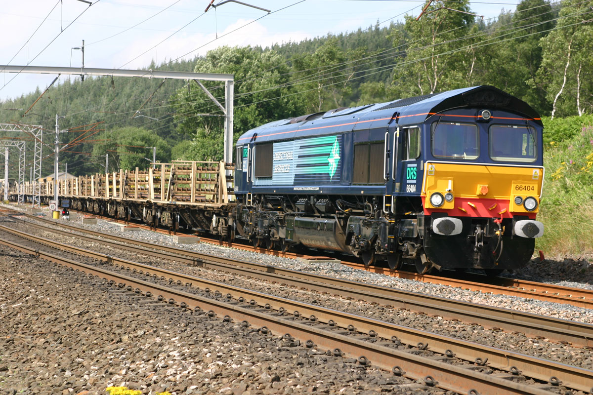 Train with empty cars