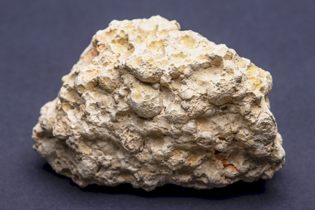 P1071049-Bauxite_(Germanium)