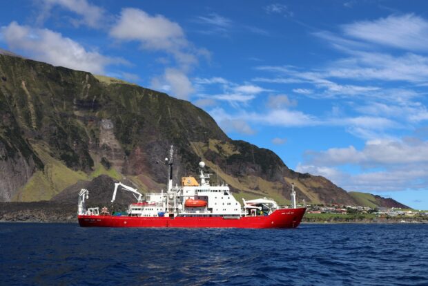The RRS James Clark Ross in front of Tristan Island. Image credit: Rich Turner, BAS.