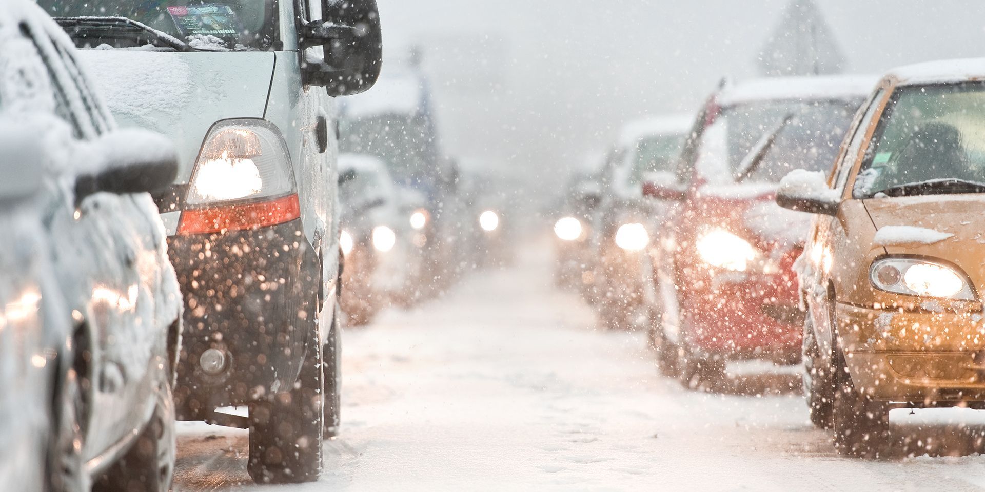 cars-in-snow