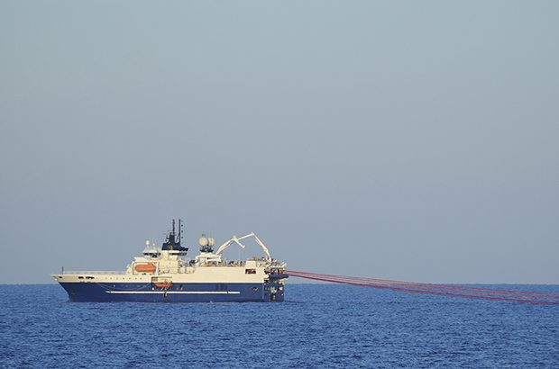 Seismic survey ship