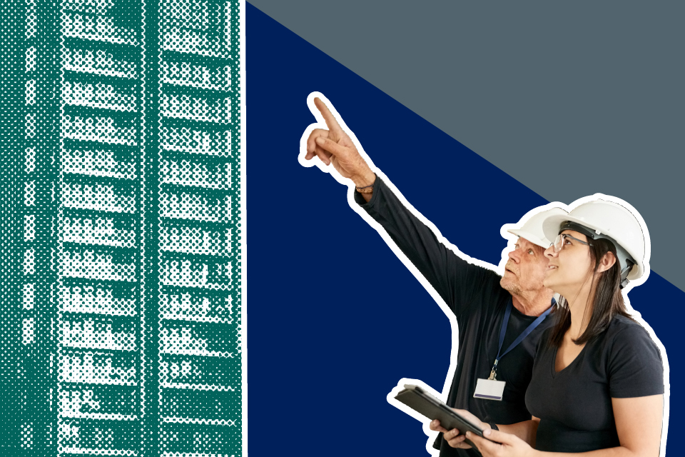 2 building inspectors