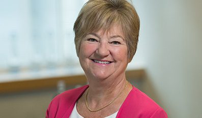 Lynda Armstrong Crop
