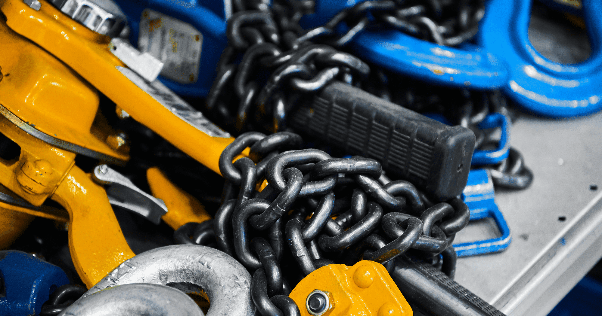 Erecting And Rigging training and rigging courses are available for ECI workers