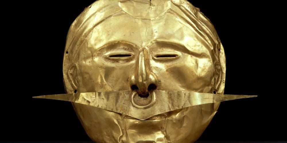 Late Quimbaya anthropomorphic gold mask, Americas