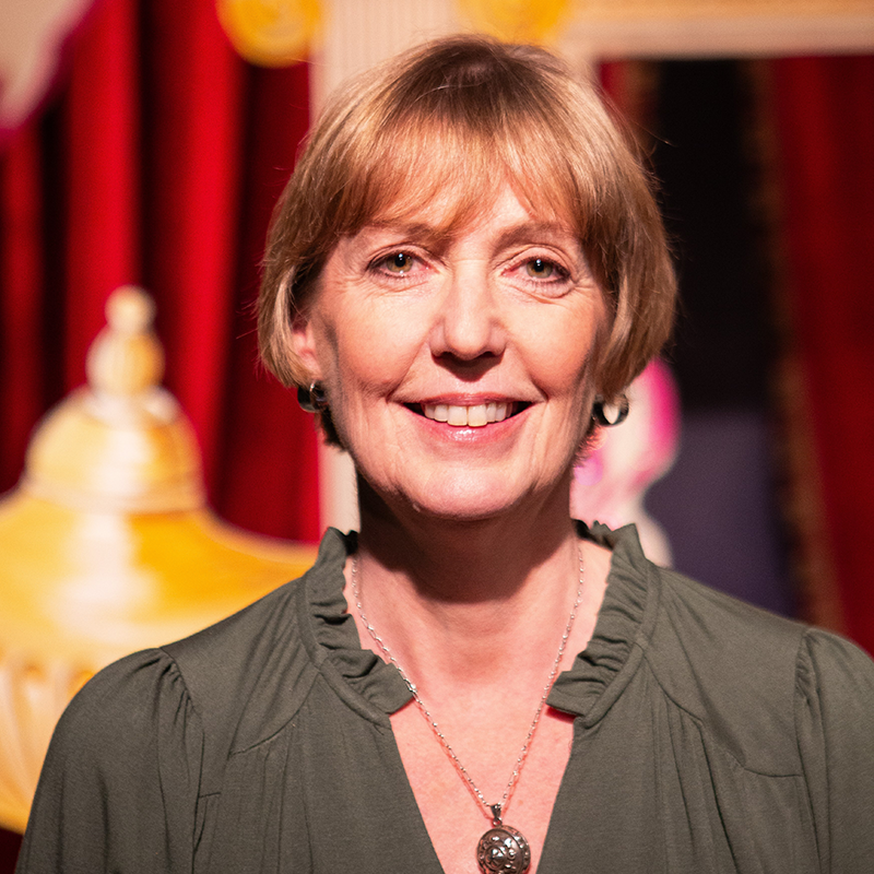 Dr Louise Peacock