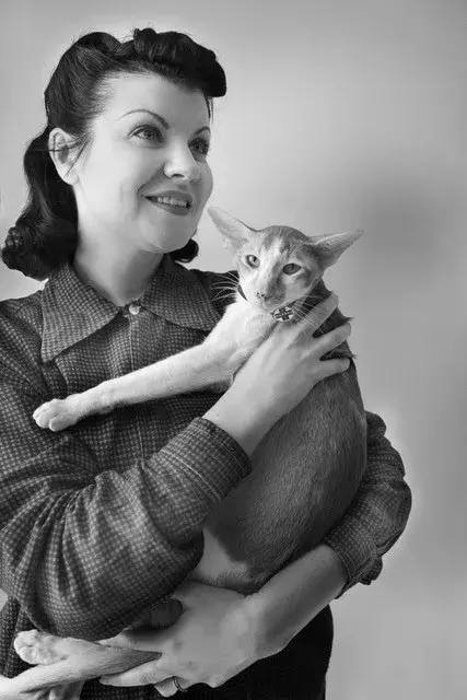 IWM’s Business Development Manager, Jennifer and Bix the cat.