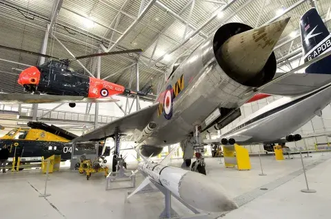 Lightning F1