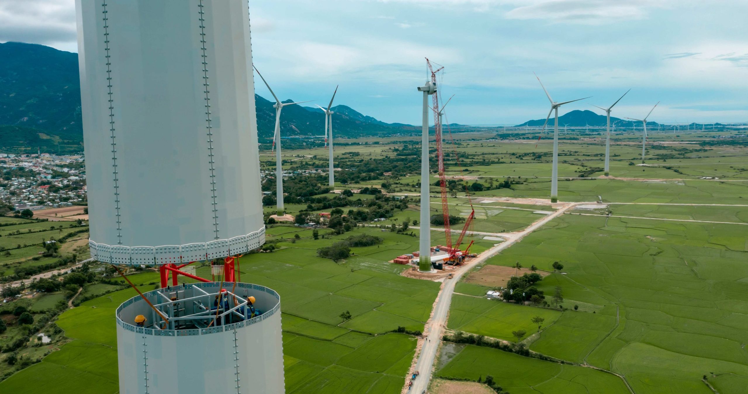 The Labour Forecasting Tool predicts demand for workers in engineering construction sectors, including onshore wind