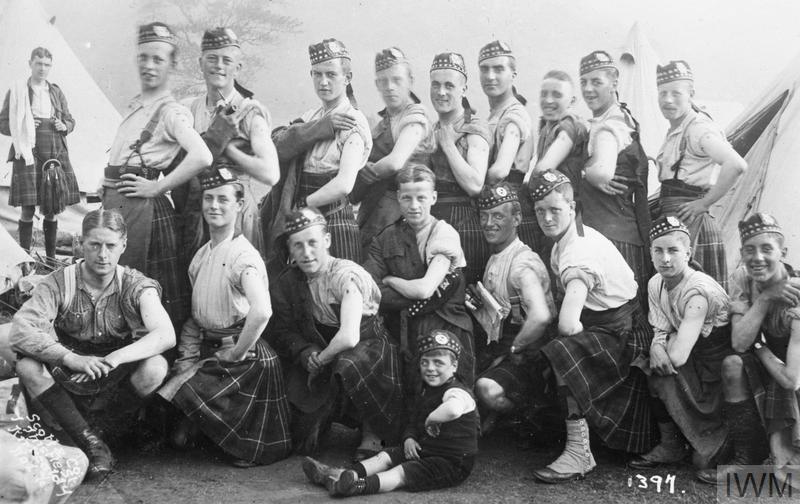 E Company Liverpool Scottish Regiment after vaccination, c. 1914.