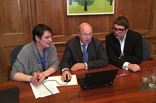 Lord Gardiner (Defra minister) tests the ADTS service
