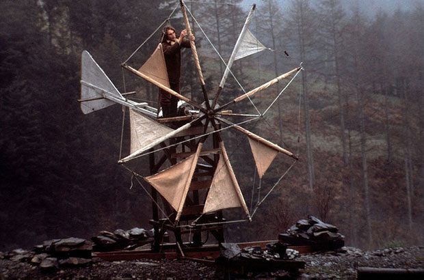 CAT’s ‘70s style Cretan Windmill