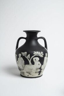 Portland Vase thumbnail 1