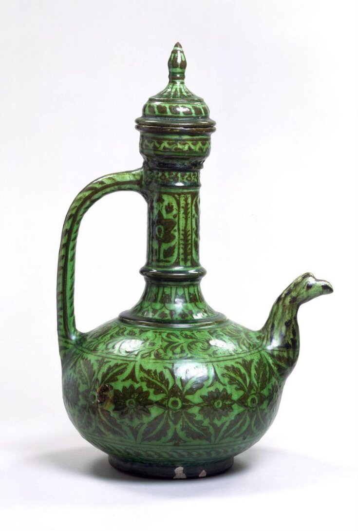 ewer and lid top image