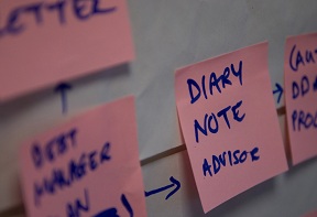 Sticky note saying: Diary note advisor