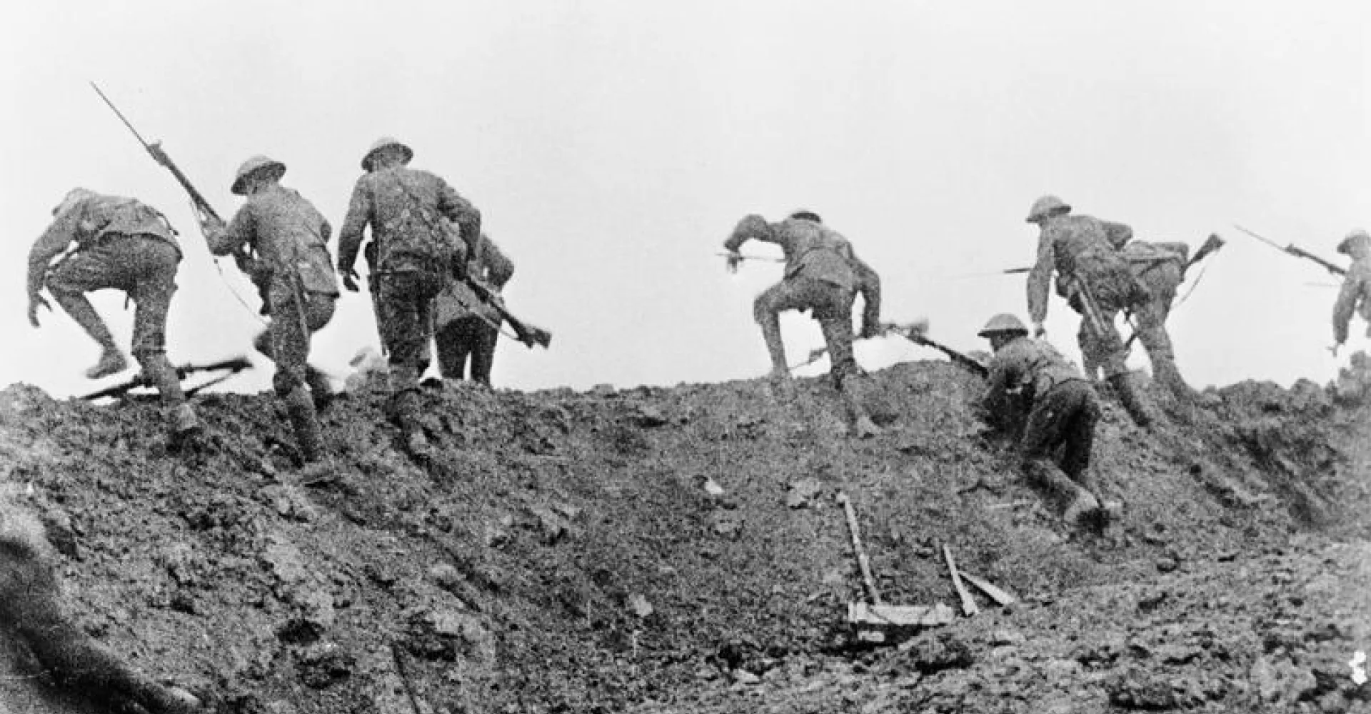 Still from the British documentary film 'The Battle of the Somme'.