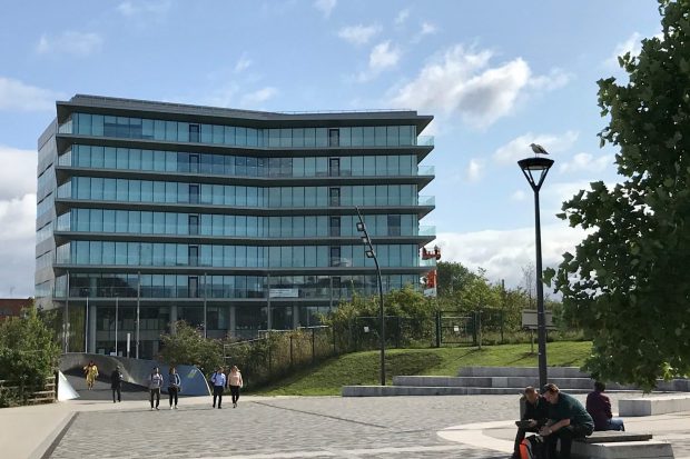3 Glass Wharf building in Bristol
