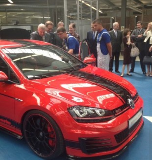 Duke of York visits Volkswagen