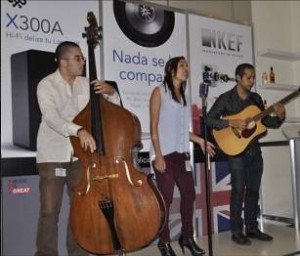 A jazz band's live music adds to the experience