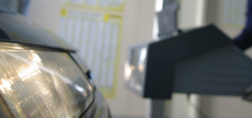 Headlamp of a vehicle at a test centre