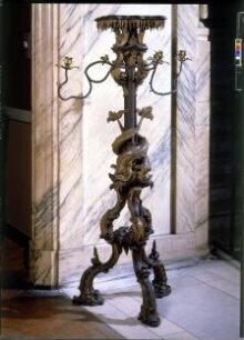 Candlestand thumbnail 1