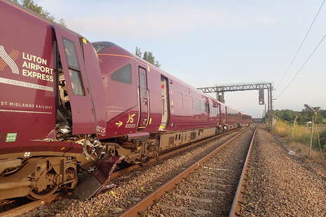 View of the accident site – train 1H46 is to the left and train 1B67 to the right of the image.