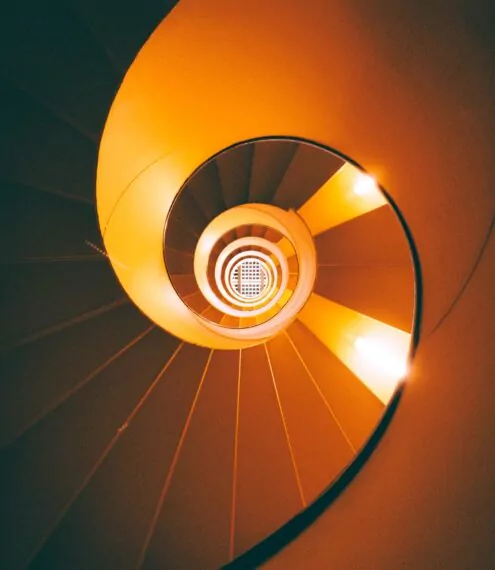 nicola-ricca-oSM6a3kSSeA-unsplash