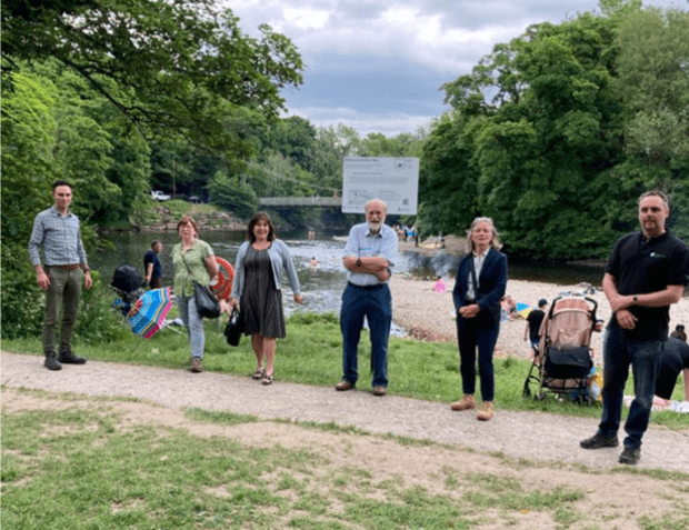 L to R: EA's Yorkshire Area Director Oliver Harmar, Kathleen Roberts, Karen Shackleton & Professor Rick Battarbee from the Ilkley Clean River Group, EA Chair Emma Howard Boyd and EA’s Area Environment Manager for North Yorkshire Martin Christmas