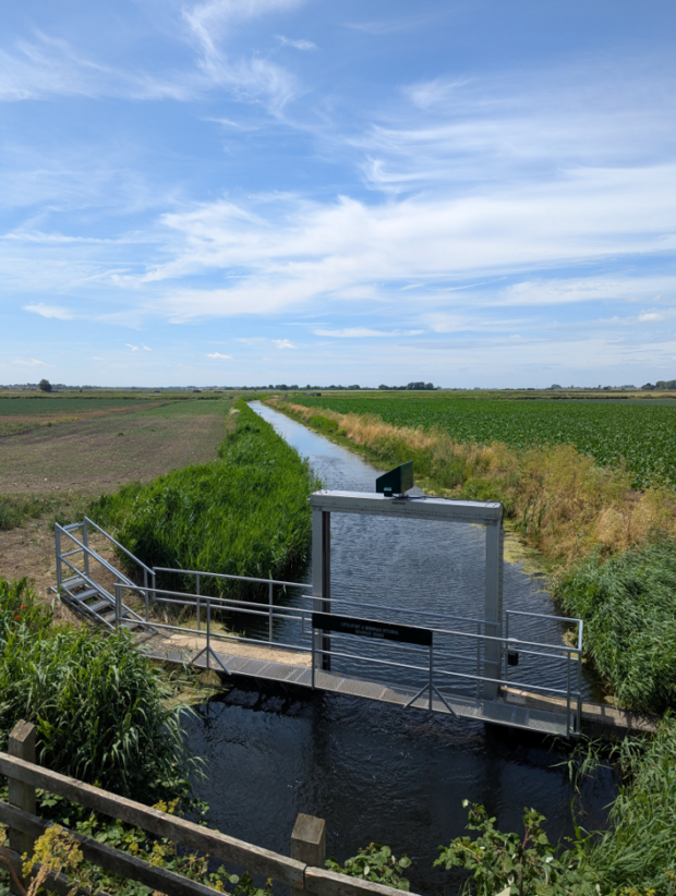 Photograph: Pyemoor Dam bidirectional water control structure. Photo credit: Ian Moodie.