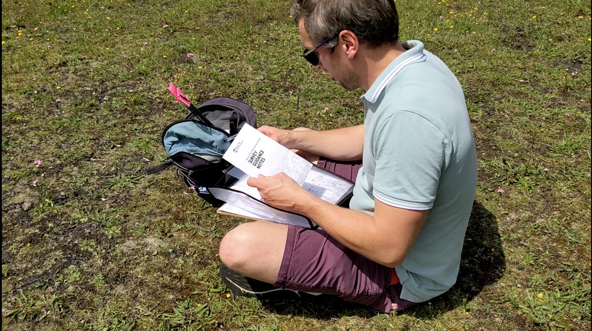 Volunteer reading