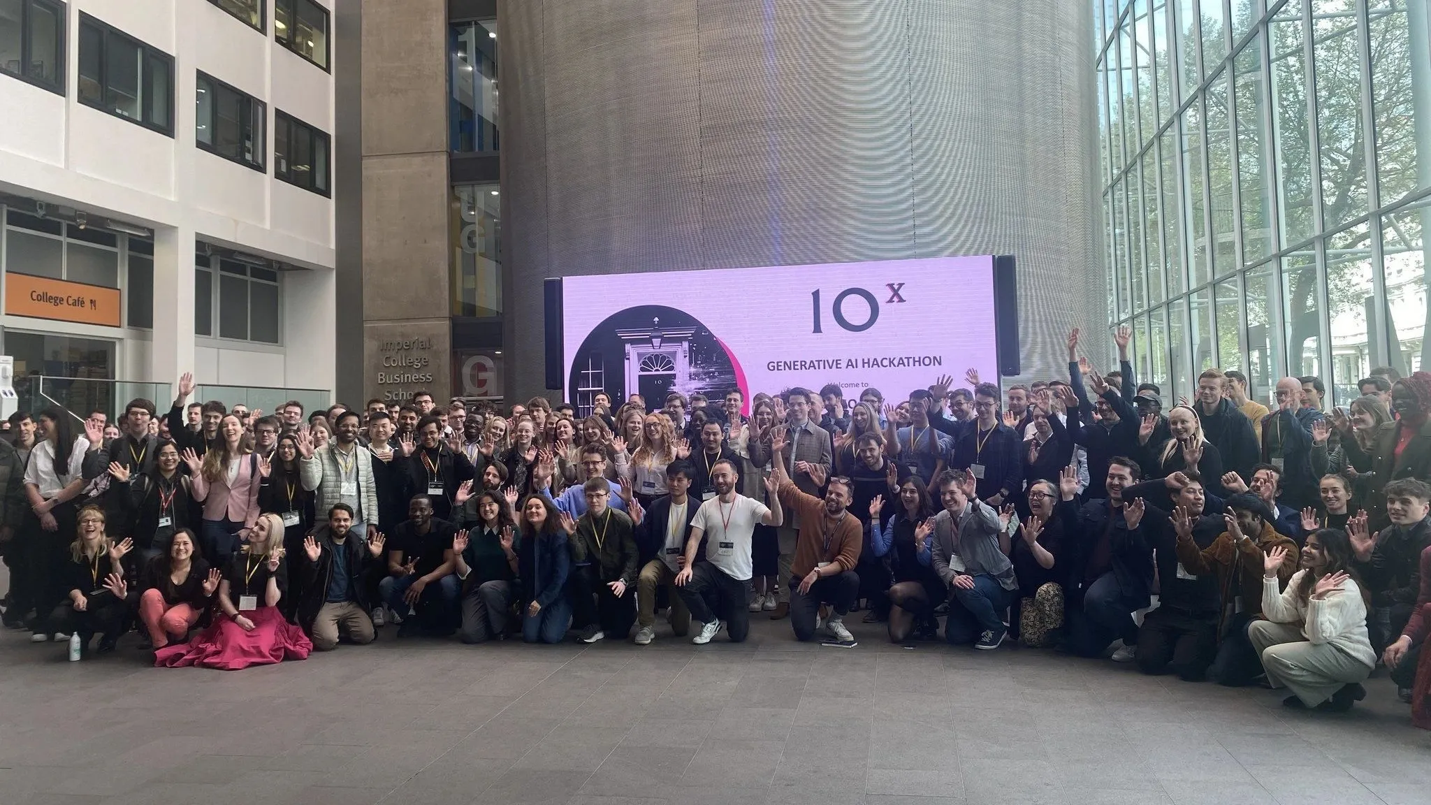 Group photo of everyone participating