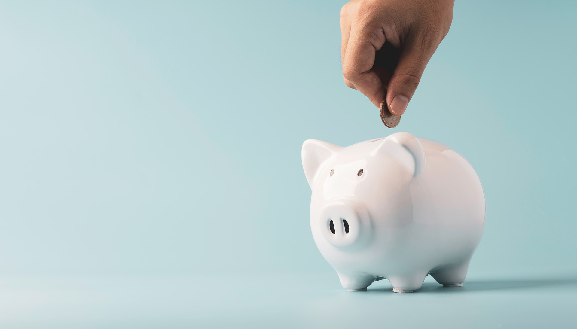 A piggy bank symbolising pensions advice for veterans.