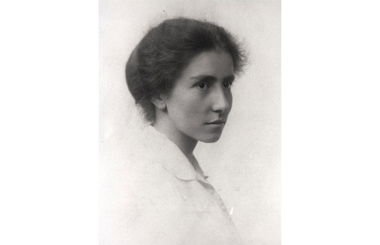 A portrait photograph of archaeologist Dorothy Garrod