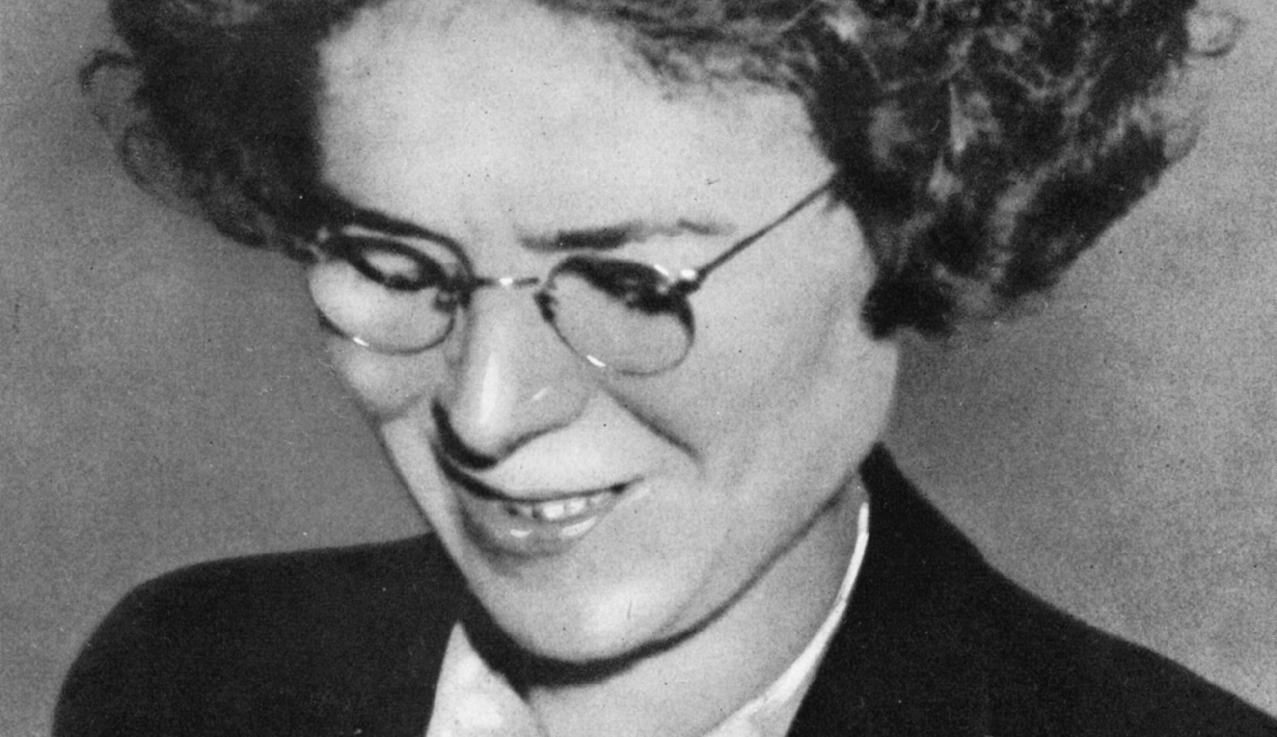 A black and white photograph of Kathleen Lonsdale