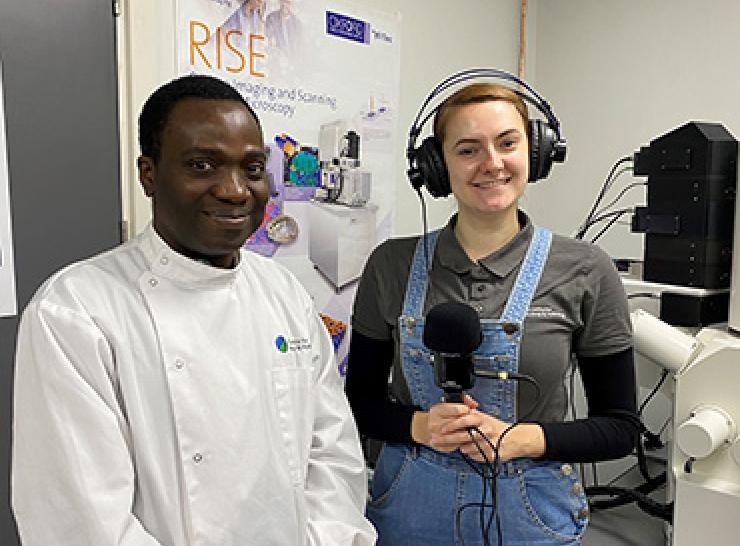Dr Gbotemi Adediran and Alice Hope in the CoreMiS facility