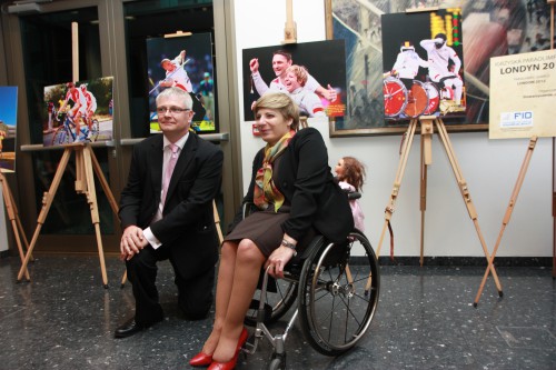 Ambassador Robin Barnett with Marta Makowska (bronze medallist in fencing, London 2012 Paralympic Games) Ambassador Robin Barnett with Marta Makowska (bronze medallist in fencing, London 2012 Paralympic Games)