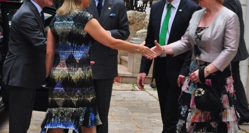 People shaking hands