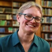 Dr Natalie Cooper