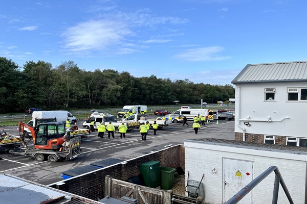 The Op Wolf team in Hampshire working together in Hampshire to stop and check waste carrying vehicles to prevent waste crime.