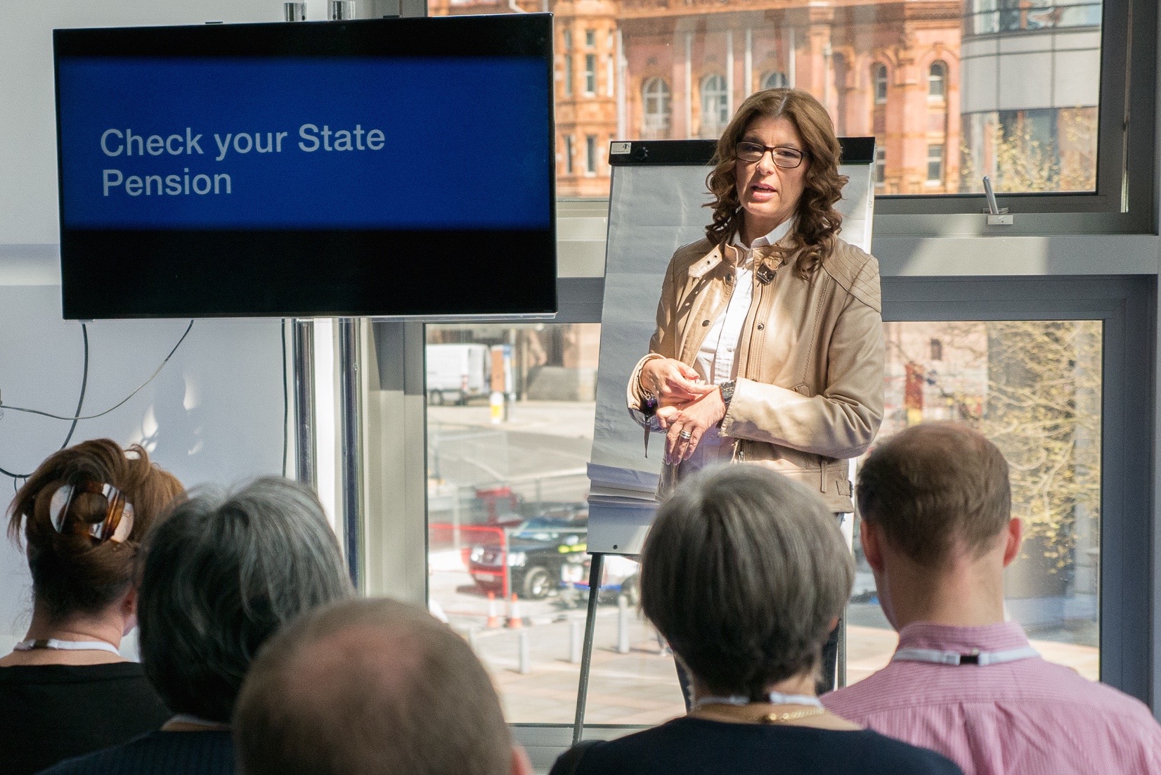Joy talks DWP colleagues through the Check Your State Pension service